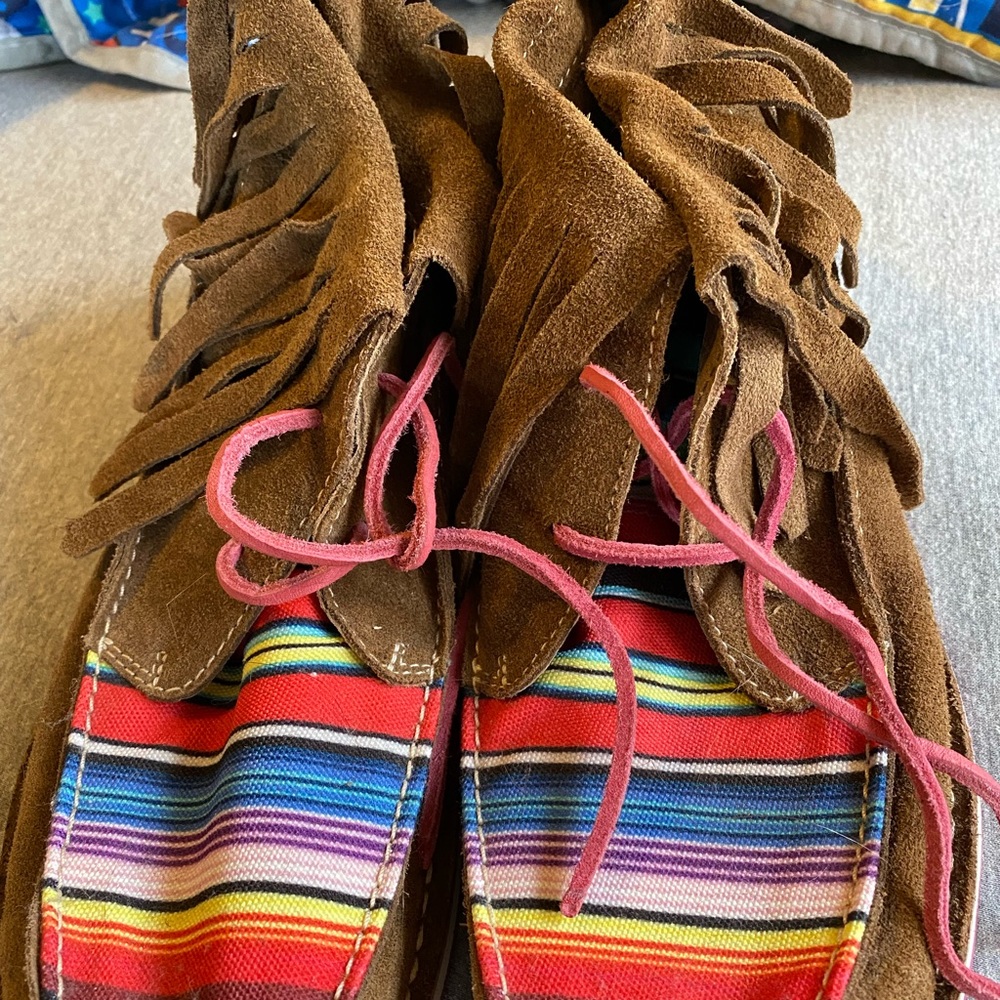 Ariat Serape Shoes
